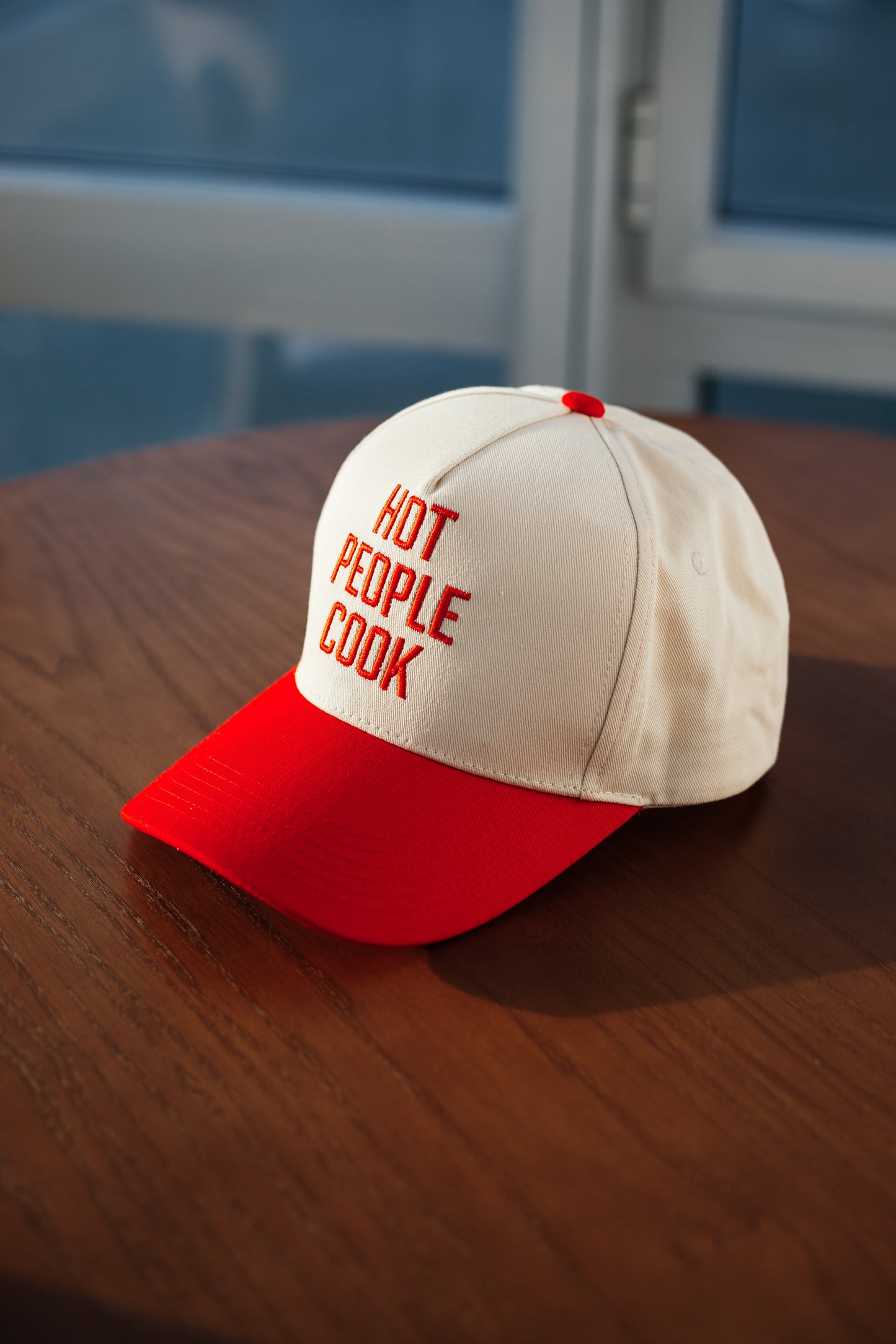 Hot People Cook